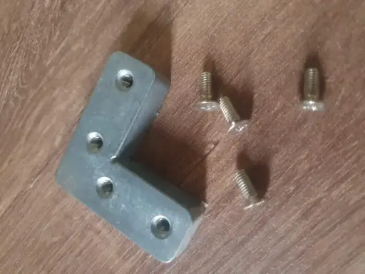 Corner Right Angle Bracket with screw